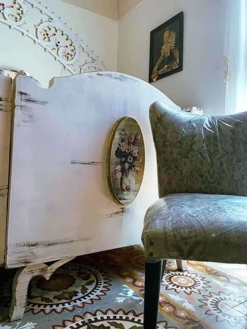 Camera Borghese ‘950 — Bed decorations